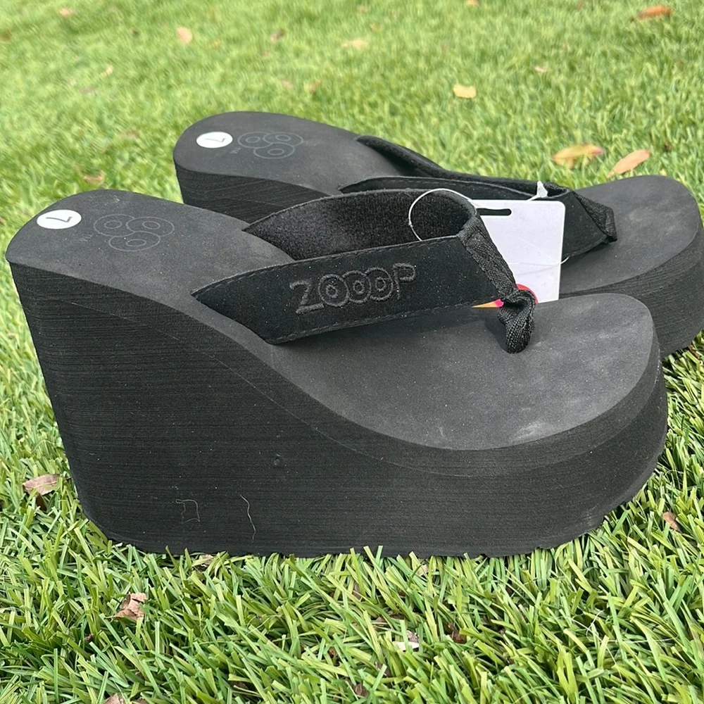 Vintage 90's🌸 ZOOP Platforms
Ultra Rare - Picture 6 of 16